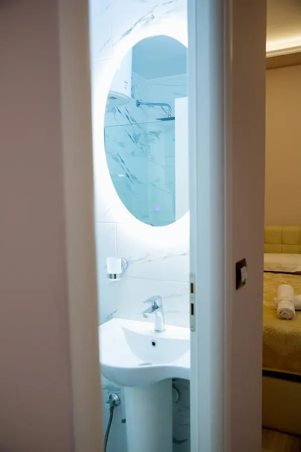 ***  San Marino Hotel Vlorë アルバニア